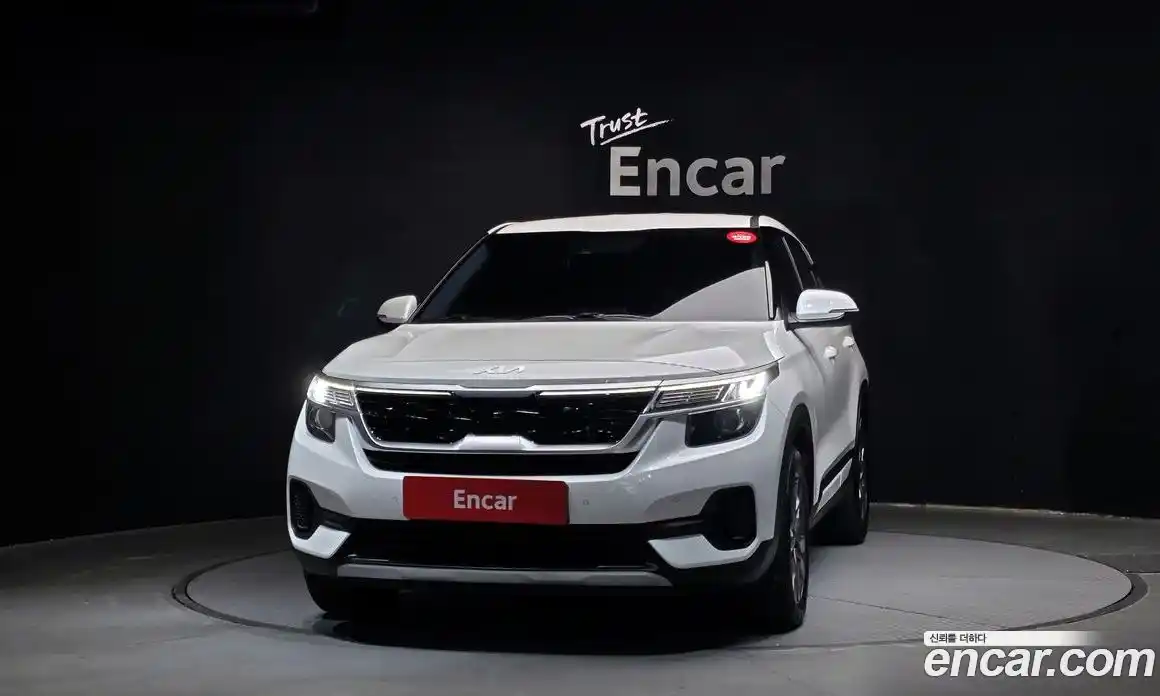 Kia Seltos 2022 1.6 Автомат в Москве № 15939, фото 20