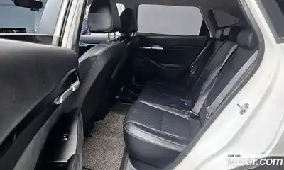 Kia Seltos 2022 1.6 Автомат в Москве № 15939, миниатюра 10