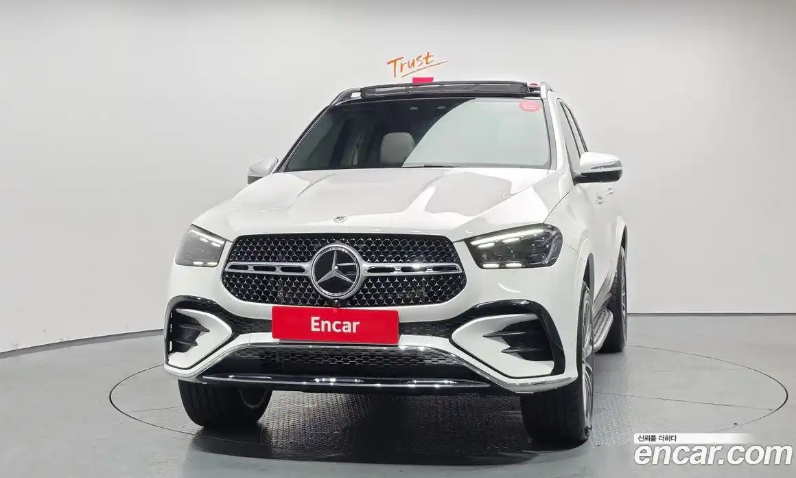 Mercedes-Benz GLE-Class 2025 3.0 Автомат в Москве № 160259, фото 13