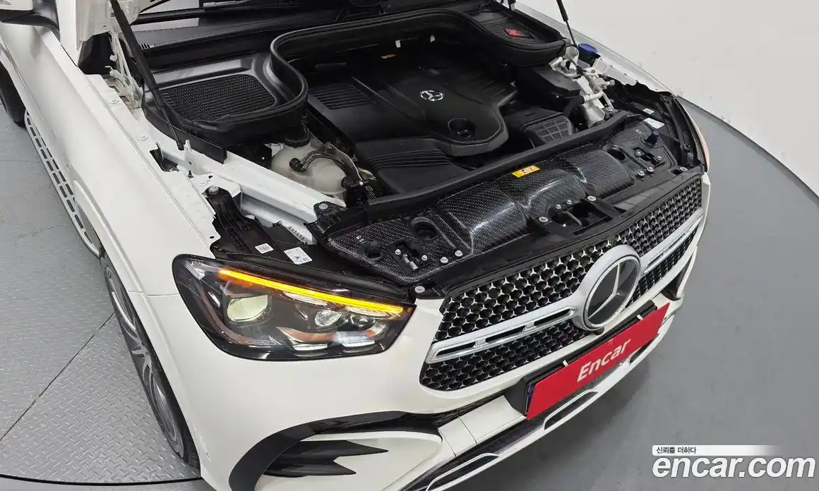 Mercedes-Benz GLE-Class 2025 3.0 Автомат в Москве № 160259, фото 9