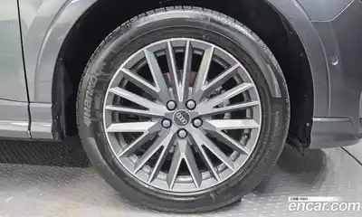 Audi Q3 2023 2.0 Автомат в Москве № 160347, миниатюра 9