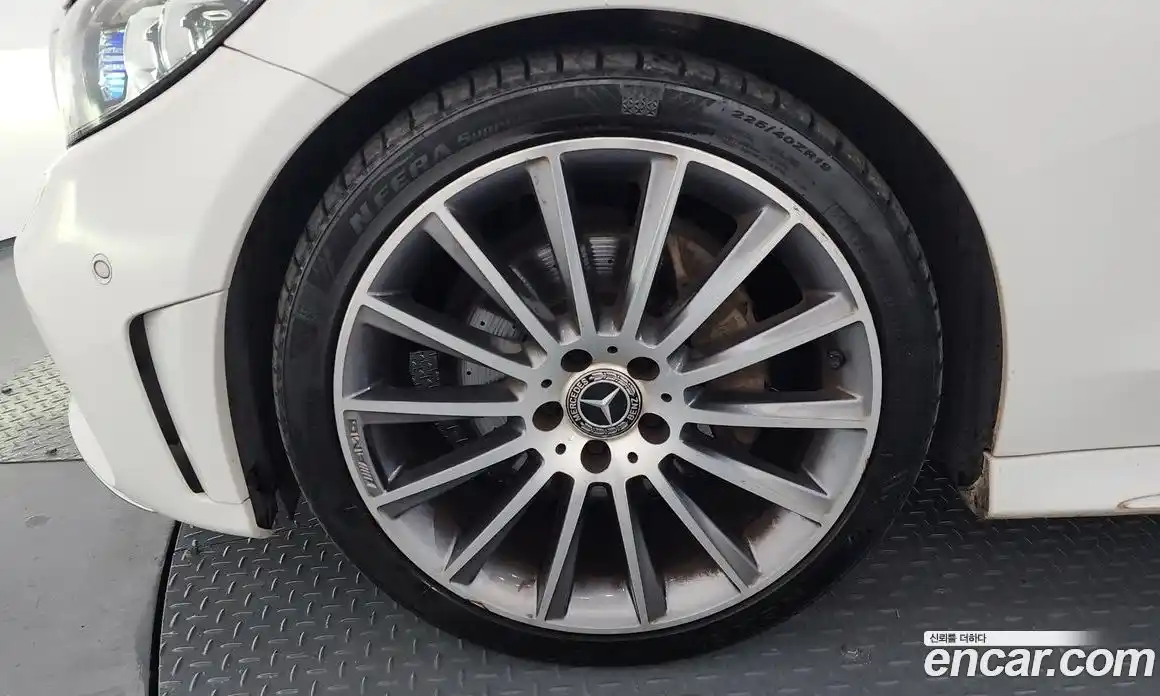 Mercedes-Benz C-Class 2023 2.0 Автомат в Москве № 160447, фото 16