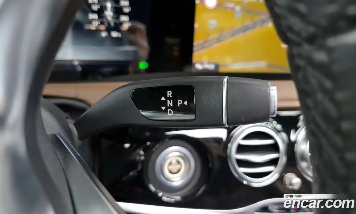 Mercedes-Benz S-Class 2019 4.0 Автомат в Москве № 160655, фото 13