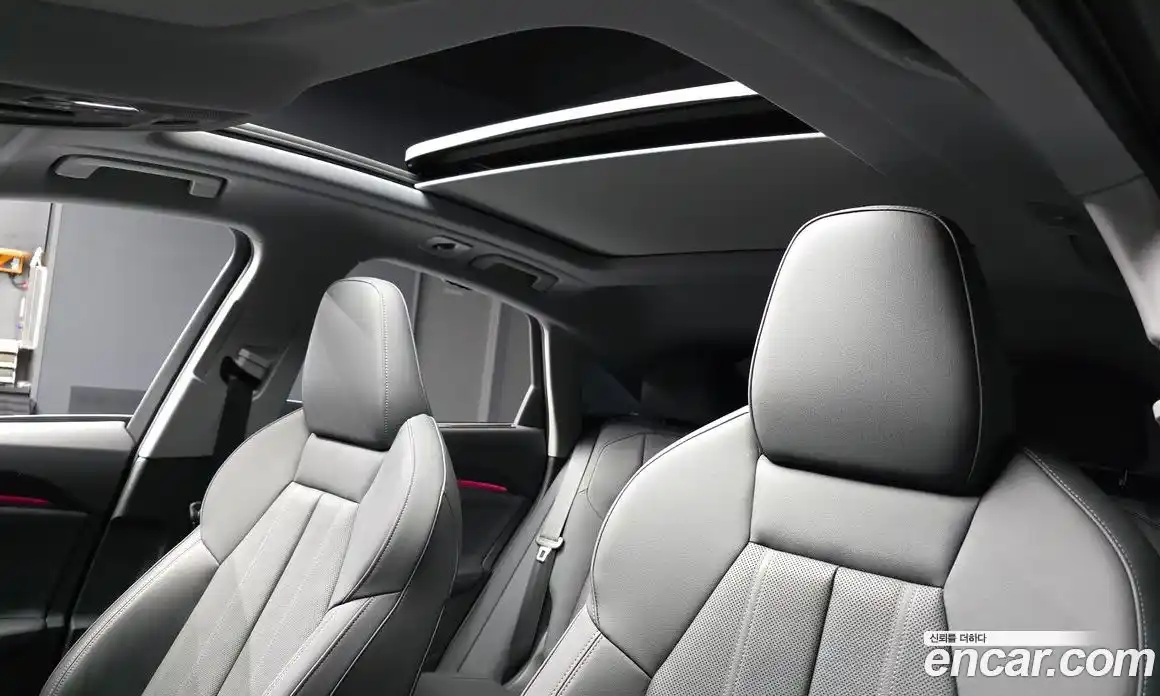 Audi Q5 2025 2.0 Автомат в Москве № 162256, фото 11