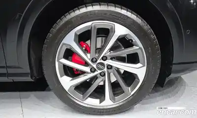 Audi Q5 2025 2.0 Автомат в Москве № 162256, миниатюра 12