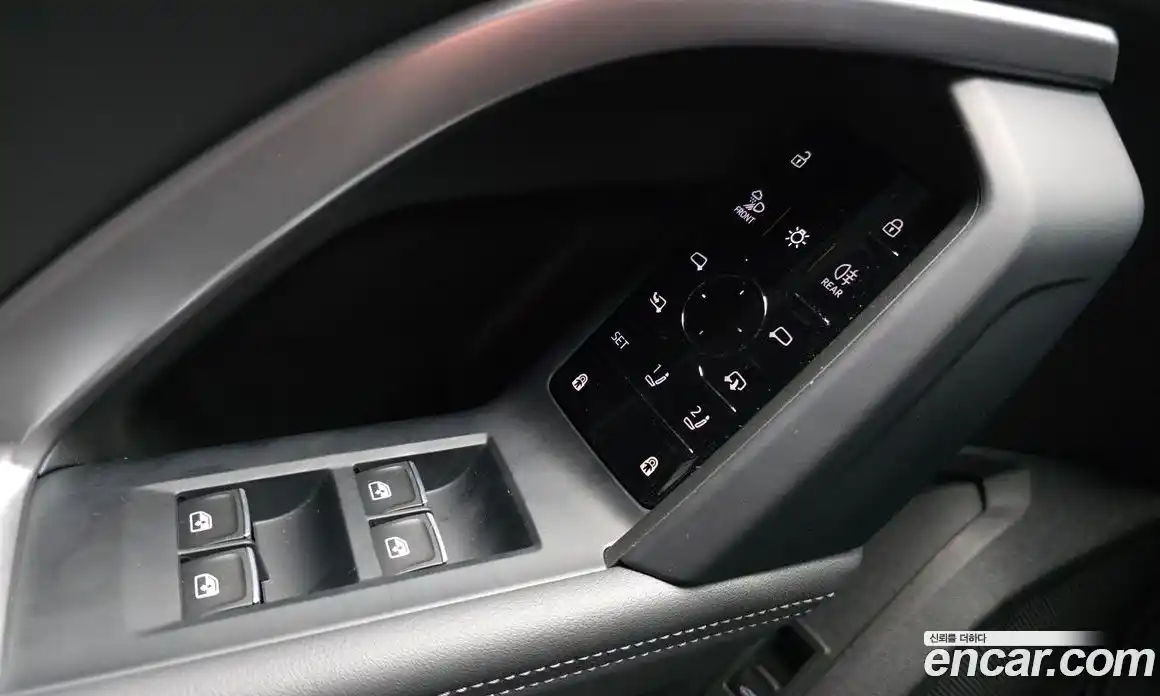 Audi Q5 2025 2.0 Автомат в Москве № 162256, фото 13