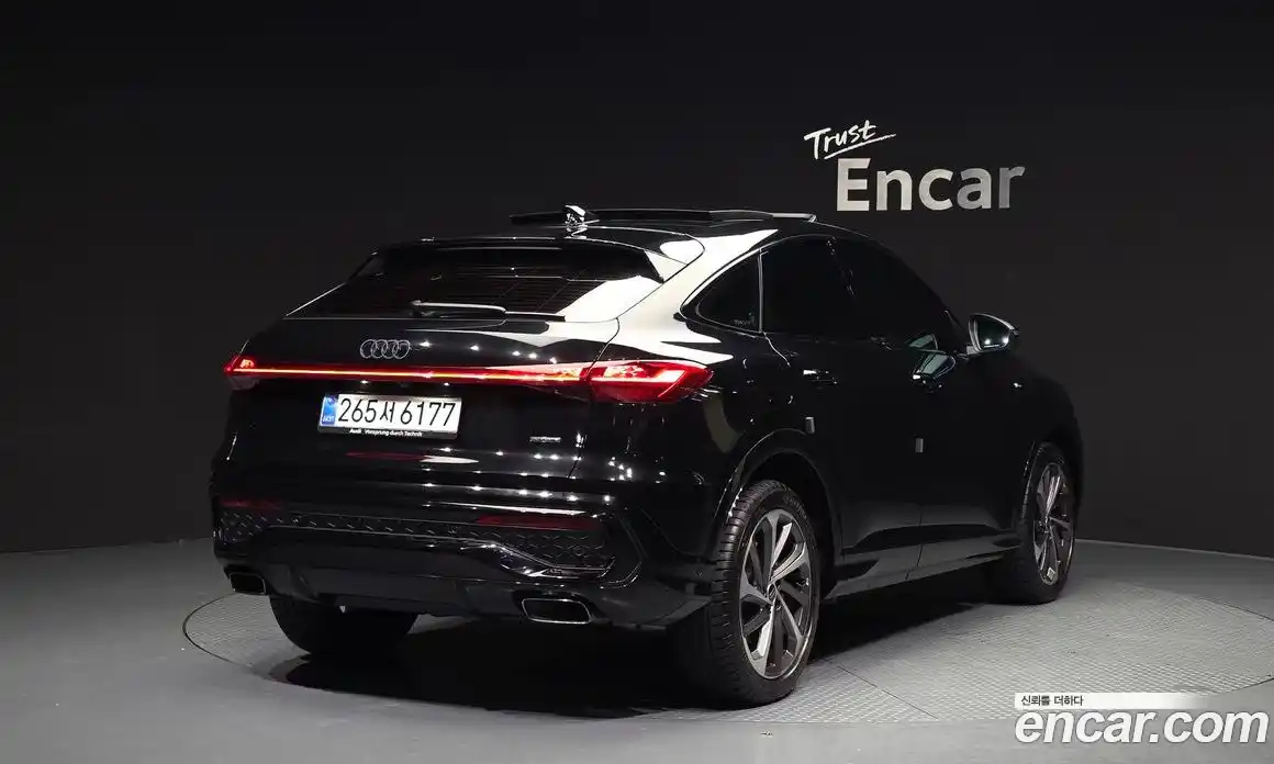 Audi Q5 2025 2.0 Автомат в Москве № 162256, фото 20