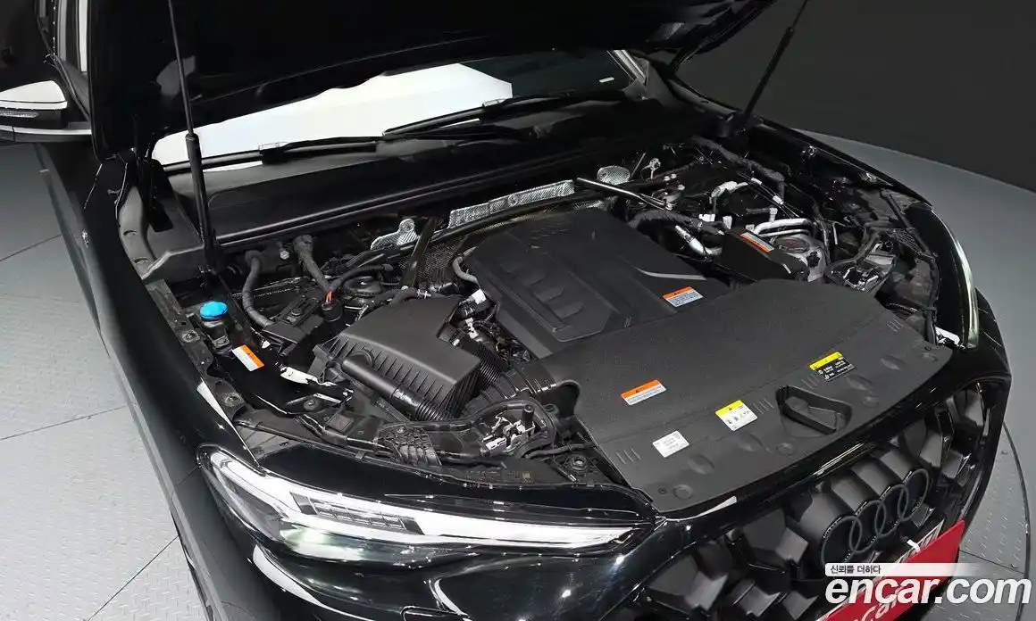 Audi Q5 2025 2.0 Автомат в Москве № 162256, фото 3