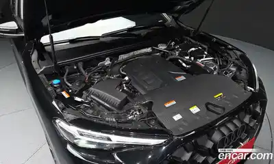 Audi Q5 2025 2.0 Автомат в Москве № 162256, миниатюра 3