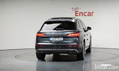 Audi Q5 2023 2.0 Автомат в Москве № 162623, миниатюра 3