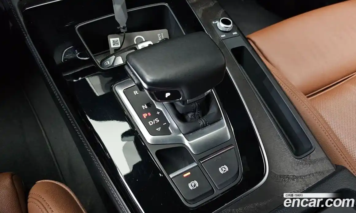 Audi Q5 2023 2.0 Автомат в Москве № 162623, фото 8