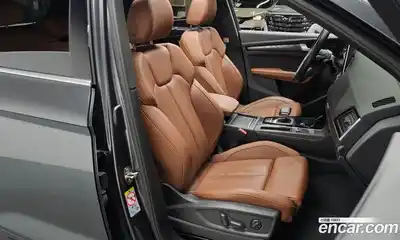 Audi Q5 2023 2.0 Автомат в Москве № 162623, миниатюра 9