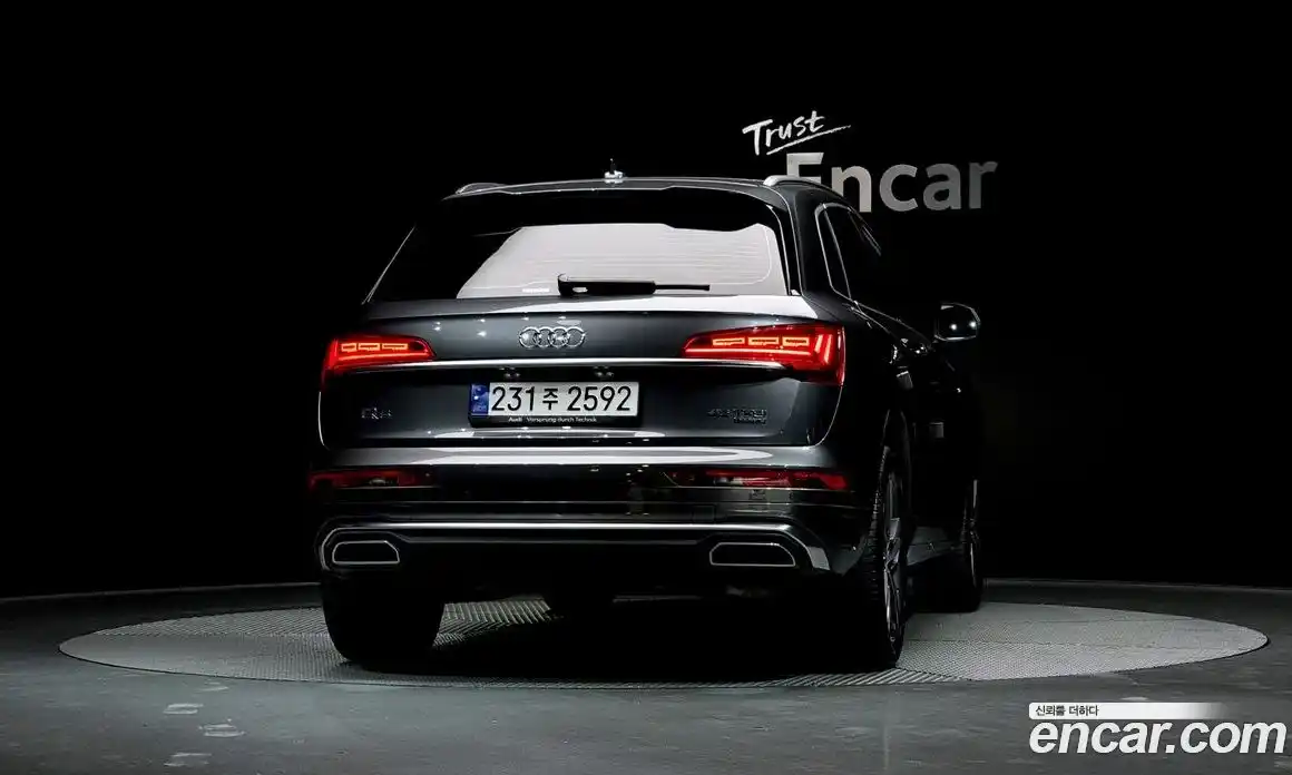 Audi Q5 2023 2.0 Автомат в Москве № 163022, фото 15