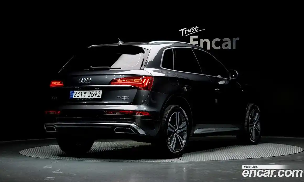 Audi Q5 2023 2.0 Автомат в Москве № 163022, фото 20