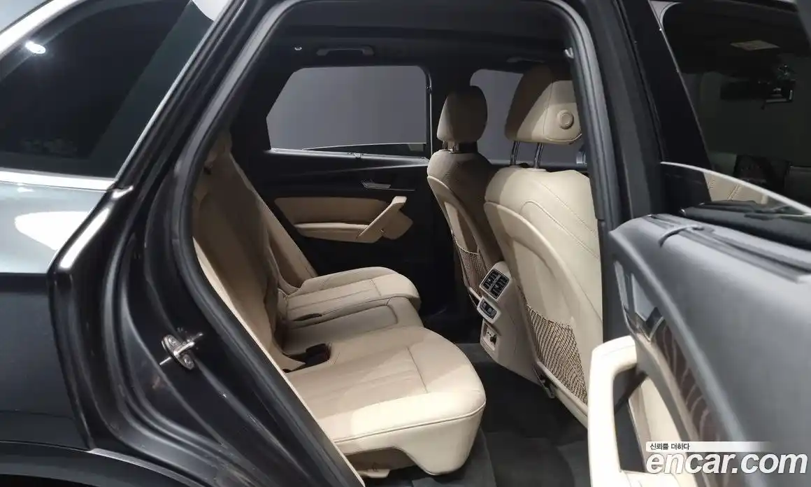 Audi Q5 2023 2.0 Автомат в Москве № 163022, фото 5