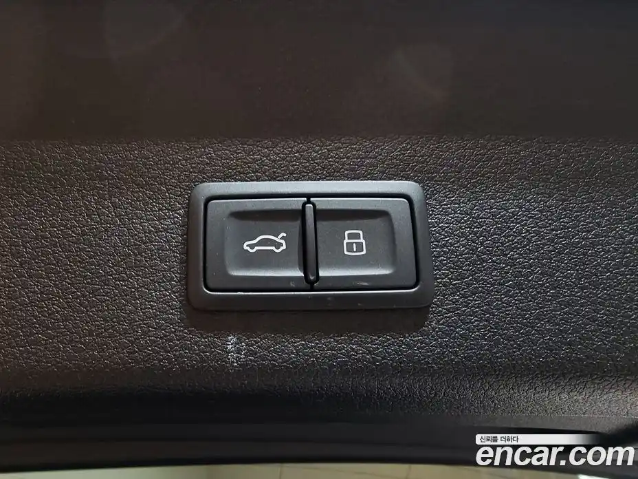 Audi e-tron 2023 0.2 Автомат в Москве № 164118, фото 15