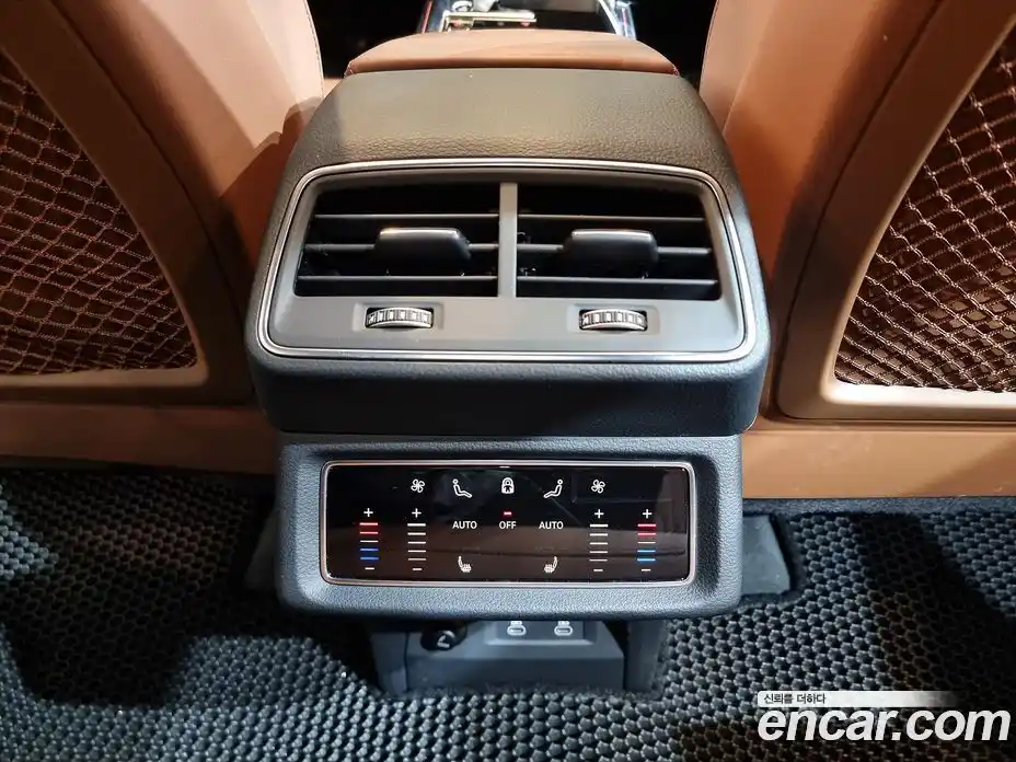 Audi e-tron 2023 0.2 Автомат в Москве № 164118, фото 17