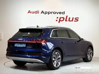 Audi e-tron 2023 0.2 Автомат в Москве № 164118, миниатюра 2