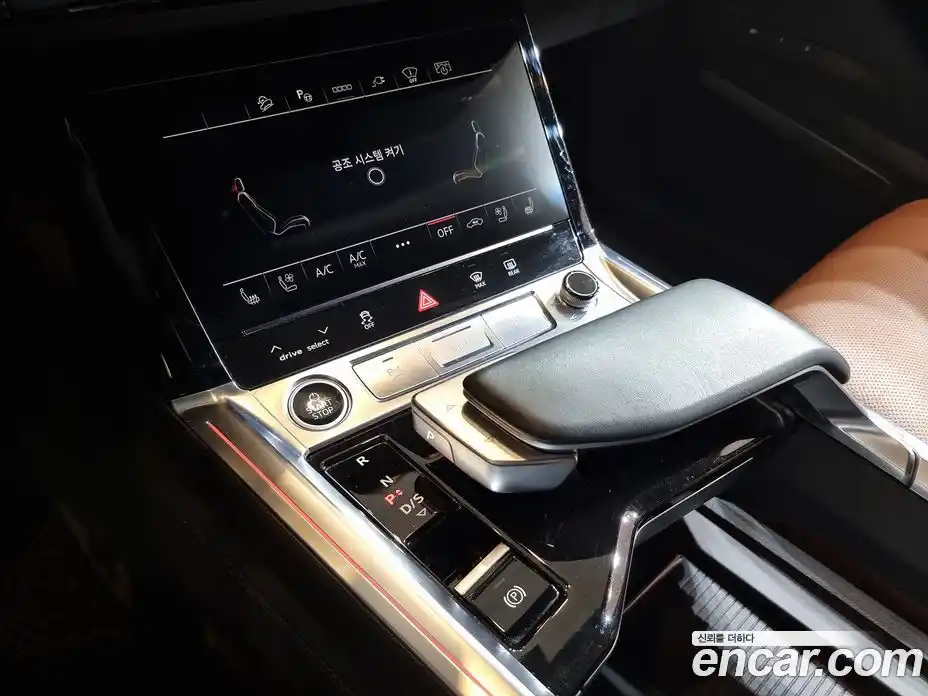 Audi e-tron 2023 0.2 Автомат в Москве № 164118, фото 9