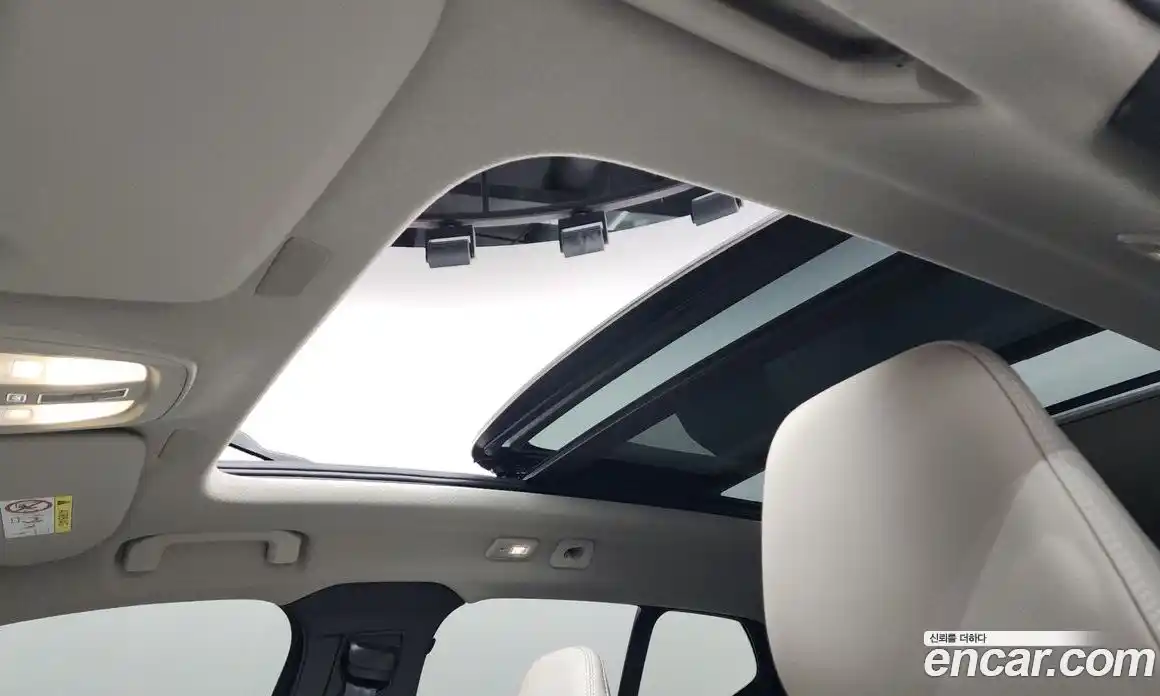 Volvo XC40 2023 2.0 Автомат в Москве № 164212, фото 19