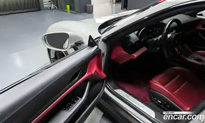 Porsche Taycan 2021 0.1 Автомат в Москве № 165498, миниатюра 10