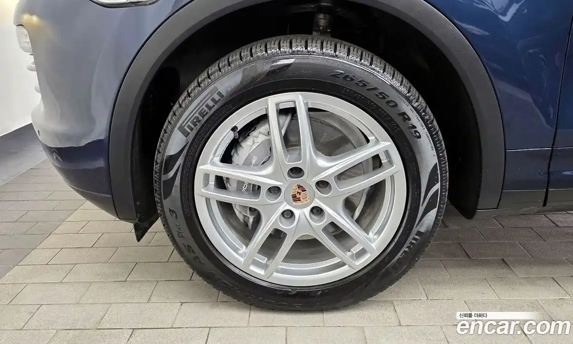 Porsche Cayenne 2014 3.0 Автомат в Москве № 165679, фото 18