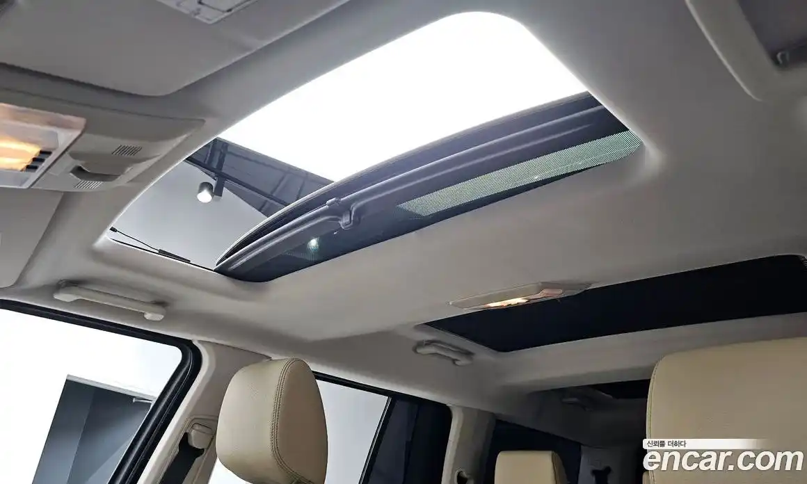 Land Rover Discovery 2016 3.0 Автомат в Москве № 166353, фото 20