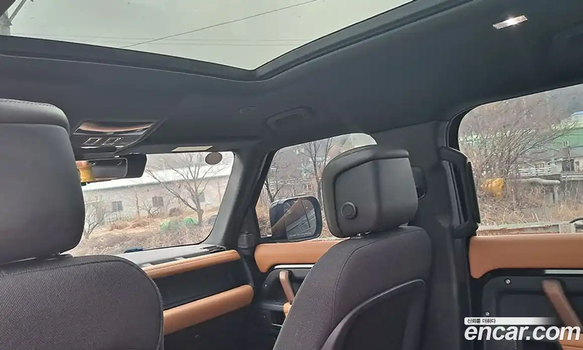 Land Rover Defender 2023 3.0 Автомат в Москве № 166735, фото 14