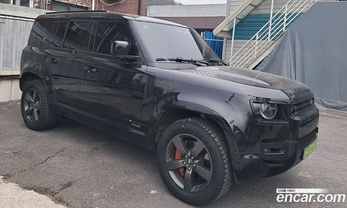 Land Rover Defender 2023 3.0 Автомат в Москве № 166735, фото 3