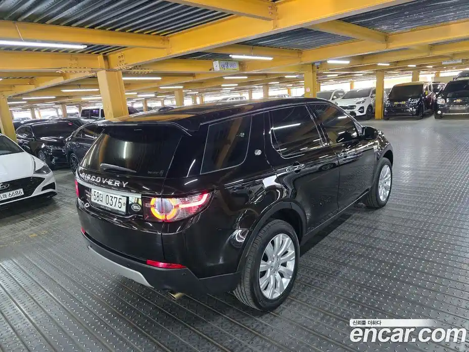 Land Rover Discovery Sport 2016 2.0 Автомат в Москве № 166795, фото 3