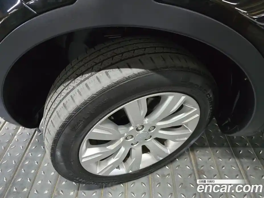 Land Rover Discovery Sport 2016 2.0 Автомат в Москве № 166795, фото 8