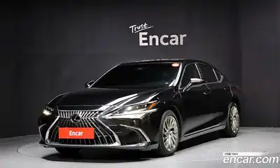 Lexus ES 2023 2.5 Автомат в Москве № 168099, миниатюра 6
