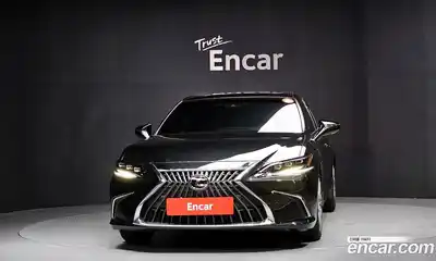 Lexus ES 2023 2.5 Автомат в Москве № 168099, миниатюра 7