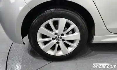 Volkswagen Golf 2013 1.6 Автомат в Москве № 168735, миниатюра 11