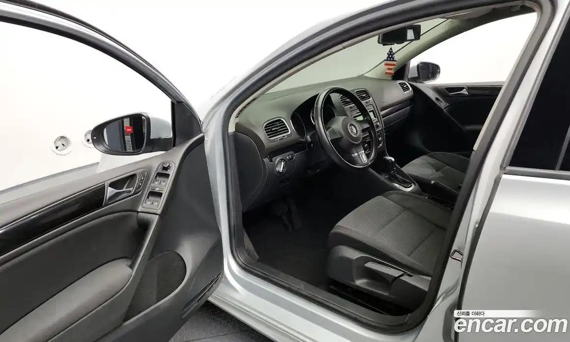 Volkswagen Golf 2013 1.6 Автомат в Москве № 168735, фото 12