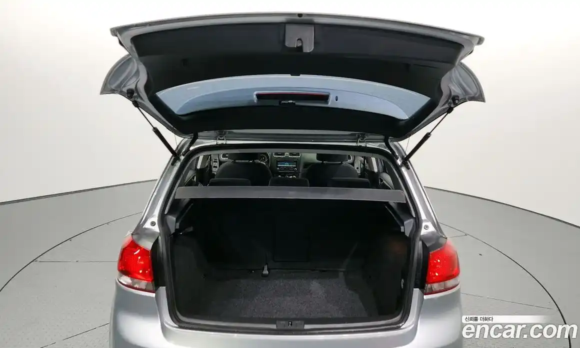 Volkswagen Golf 2013 1.6 Автомат в Москве № 168735, фото 10