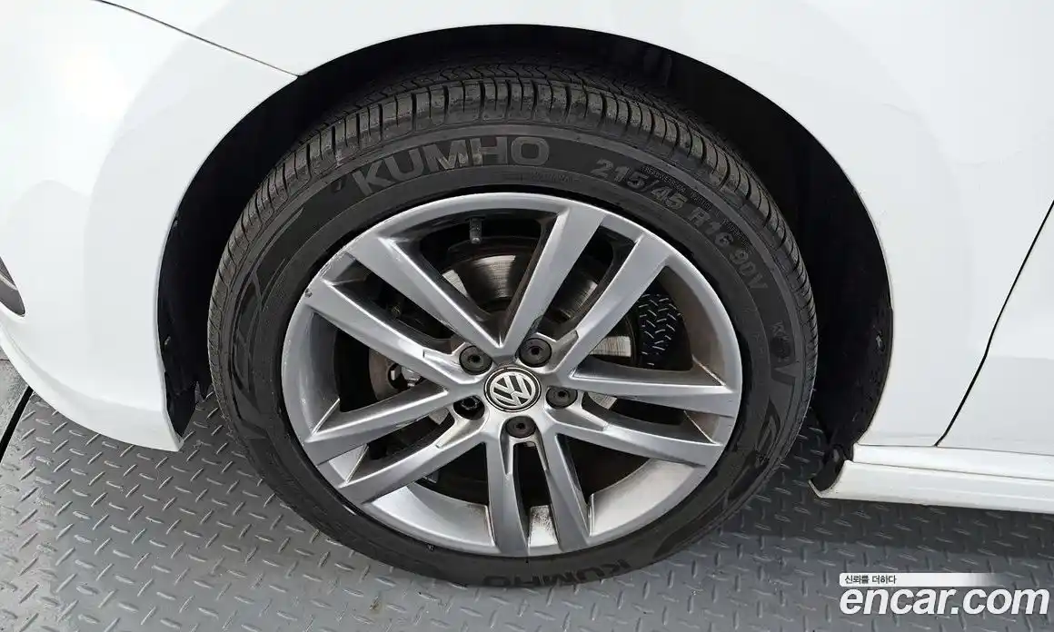 Volkswagen Polo 2016 1.4 Автомат в Москве № 169074, фото 11