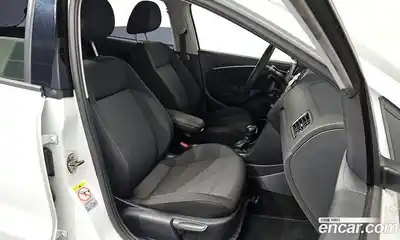 Volkswagen Polo 2016 1.4 Автомат в Москве № 169074, миниатюра 12