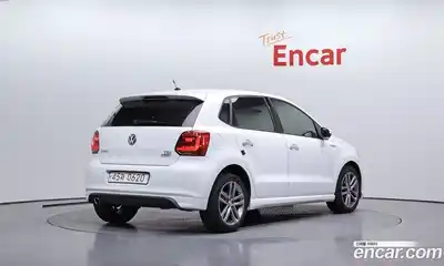 Volkswagen Polo 2016 1.4 Автомат в Москве № 169074, миниатюра 2