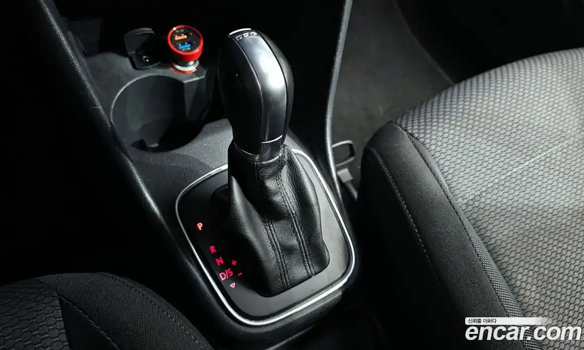 Volkswagen Polo 2016 1.4 Автомат в Москве № 169074, фото 10