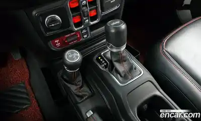 Jeep Wrangler 2023 2.0 Автомат в Москве № 169420, миниатюра 9