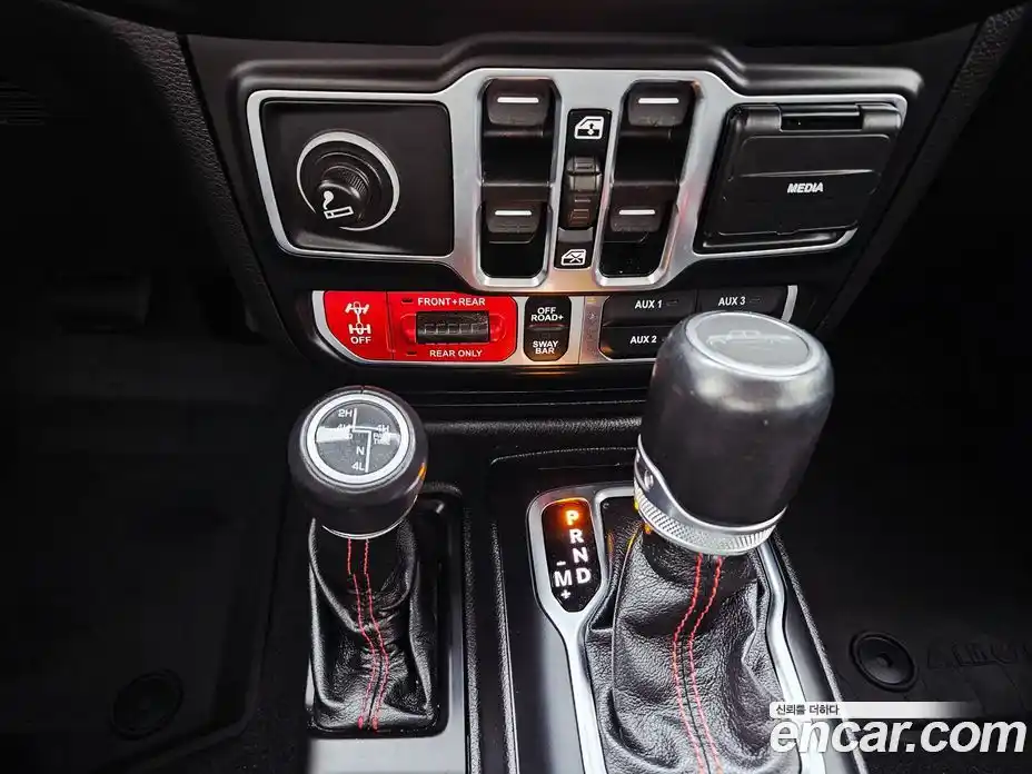 Jeep Gladiator 2021 3.6 Автомат в Москве № 170021, фото 7