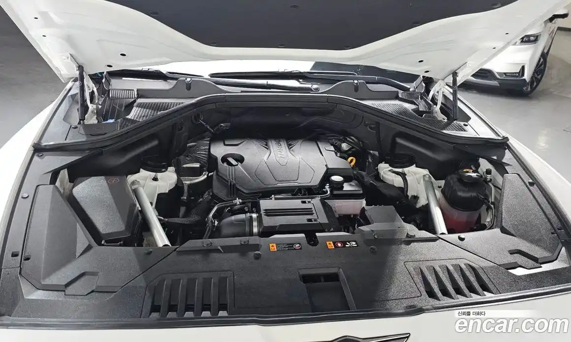 Genesis GV80 2024 2.5 Автомат в Москве № 1704, фото 12