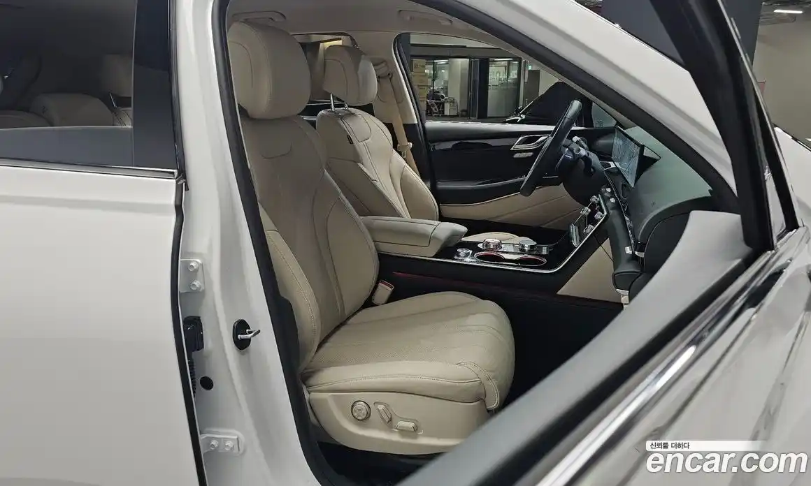 Genesis GV80 2024 2.5 Автомат в Москве № 1704, фото 9