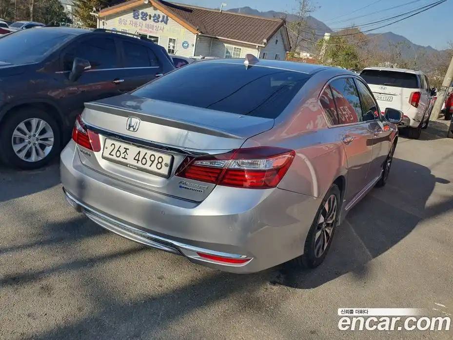 Honda Accord 2017 2.0 Автомат в Москве № 170715, фото 5