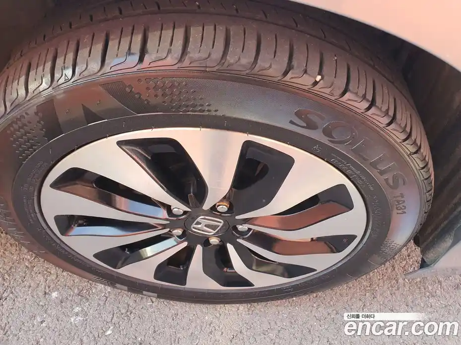 Honda Accord 2017 2.0 Автомат в Москве № 170715, фото 7