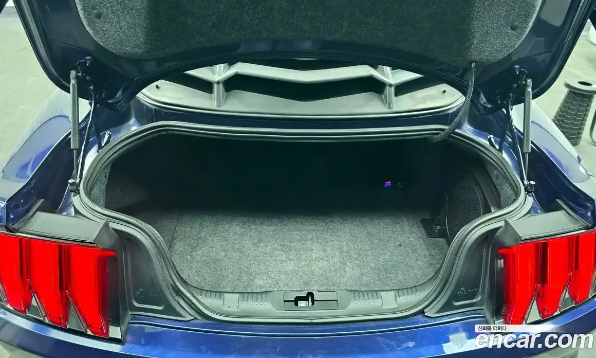 Ford Mustang 2019 2.3 Автомат в Москве № 170948, фото 13