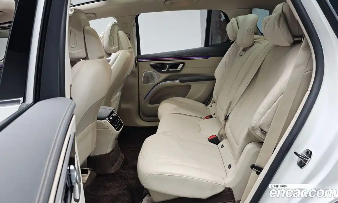 Mercedes-Benz EQS 2023 0.3 Автомат в Москве № 171471, фото 9