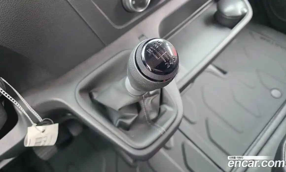 Renault Master 2024 2.3 Механическая в Москве № 176232, фото 9