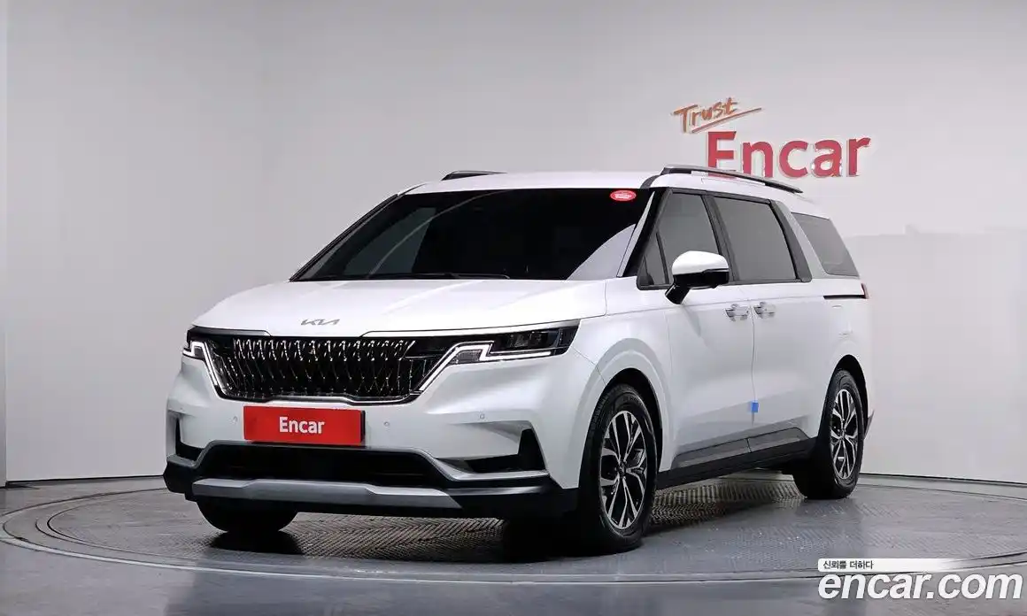 Kia Canival 2023 3.5 Автомат в Москве № 18109, фото 14